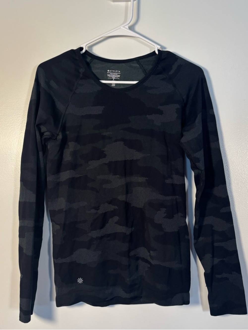 Athleta Black Camo Performance Long Sleeve Top